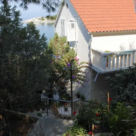 Zaklopatica 8346d